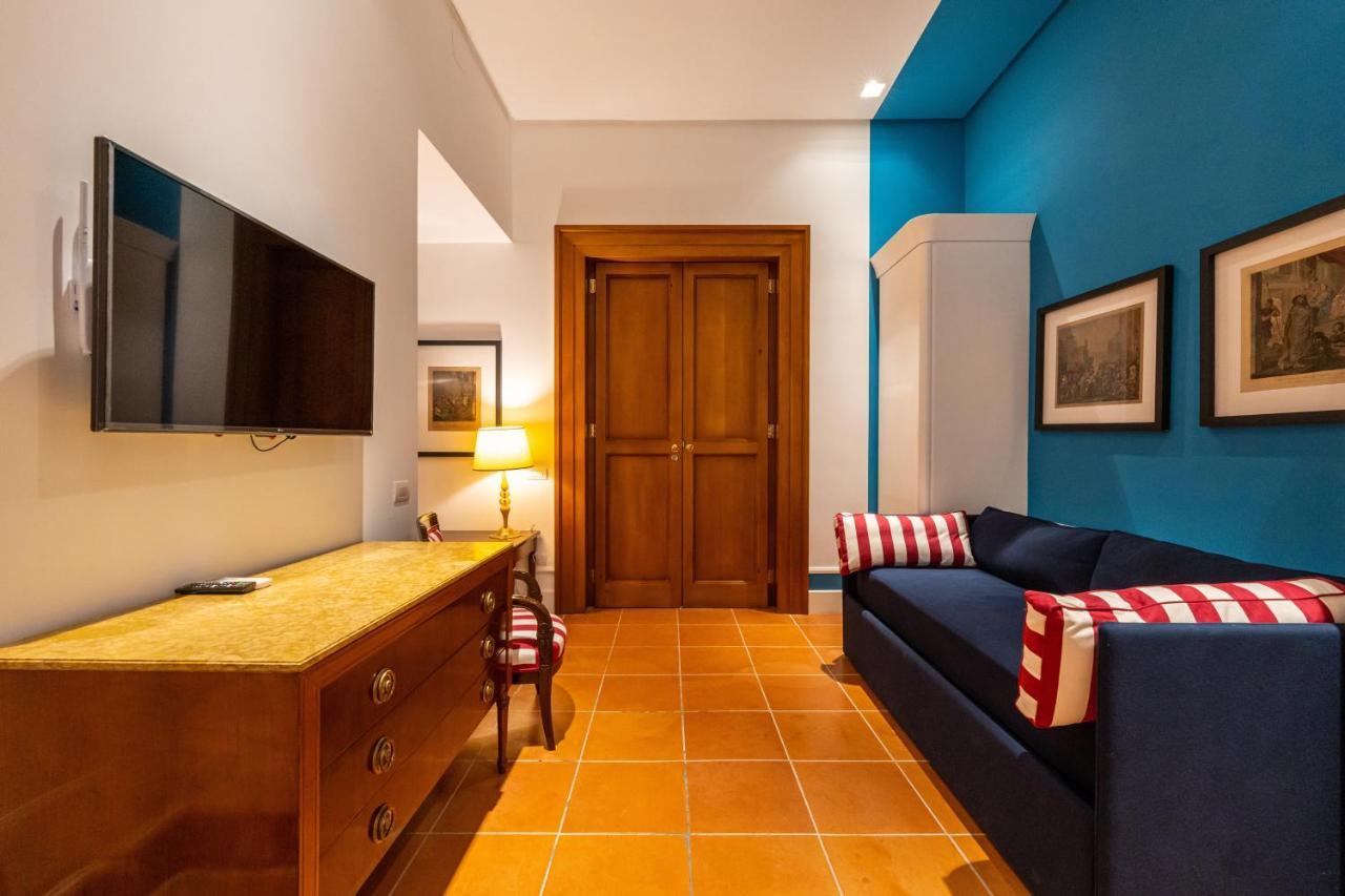 Corte Satriano Residence: Blue *