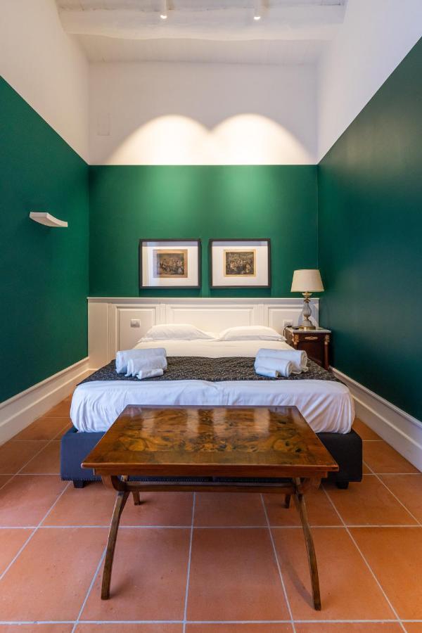 Corte Satriano Residence: Blue